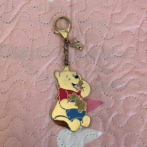 Disney Winnie the Pooh Gold and Red Keychain